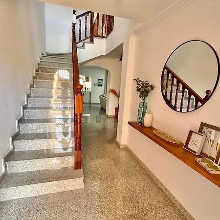 Bajo El Mar Villa